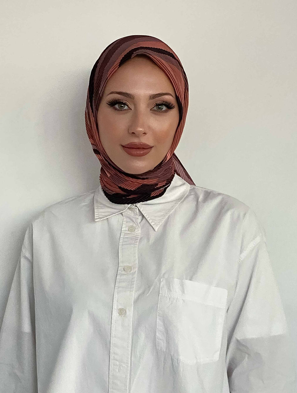 Thumbnail: Çizgi Desenli Piliseli Eşarp No 7