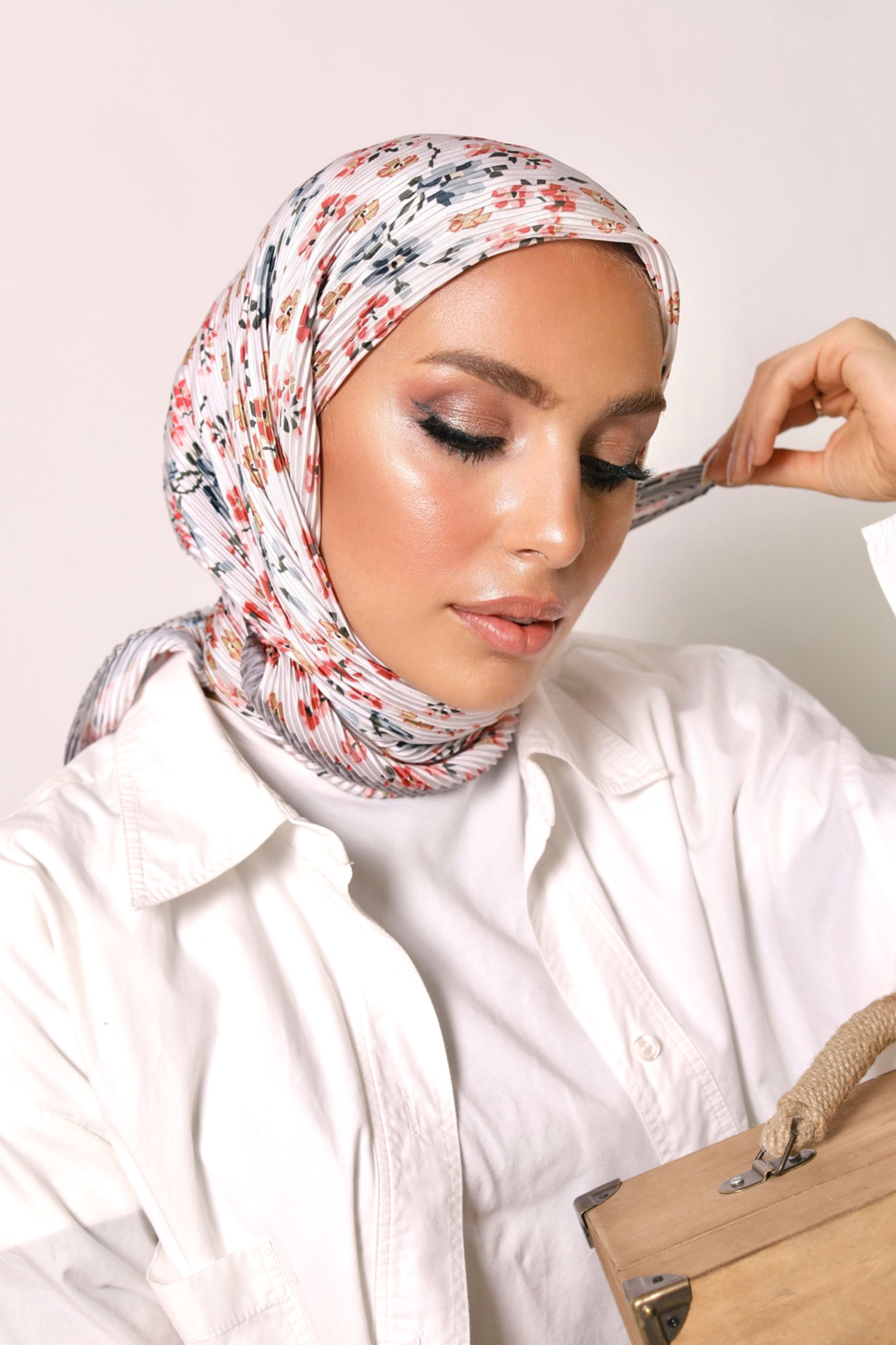 Sakura Desenli Piliseli Eşarp No 10