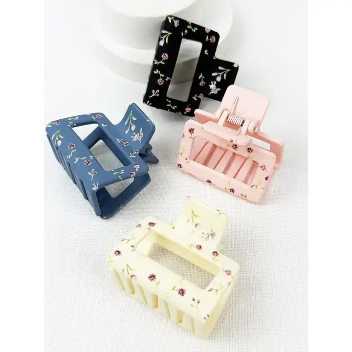 Thumbnail: Flower Square Hair Claw