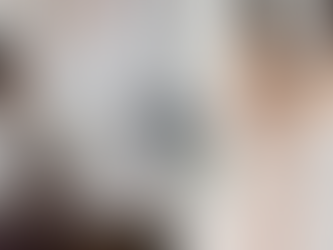 Custom vs. Ready-Made Wedding Dresses