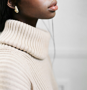 Women in sweater