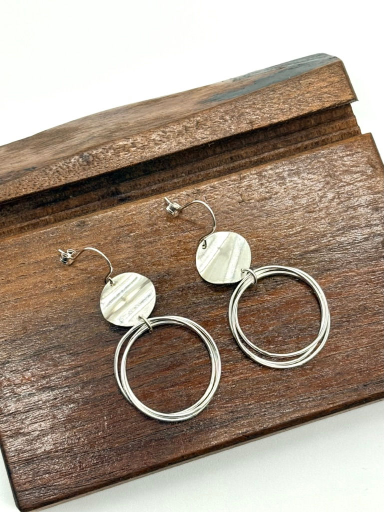 Thumbnail: Wavy Triple Wire Circle Earrings
