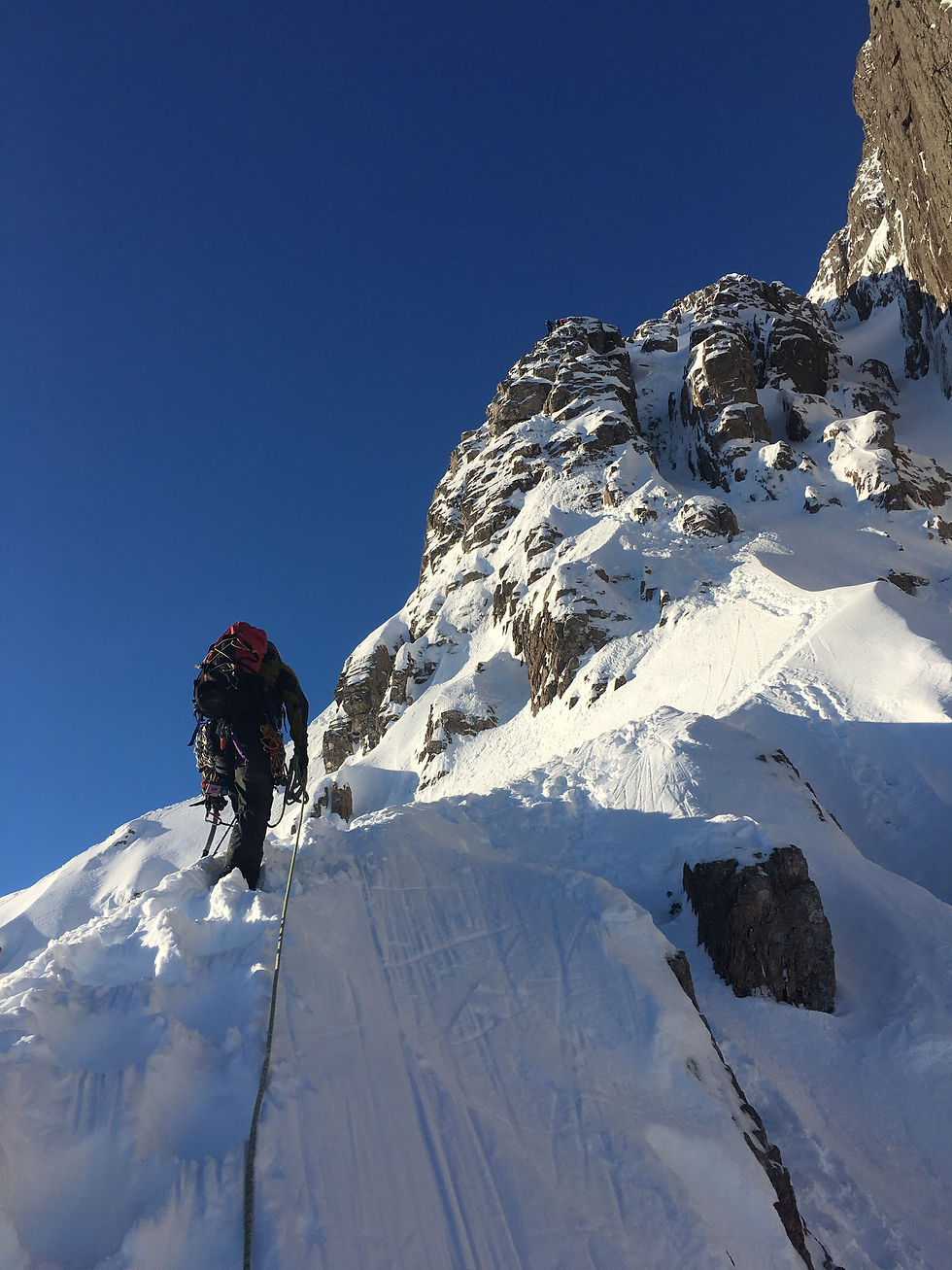 Curved Ridge