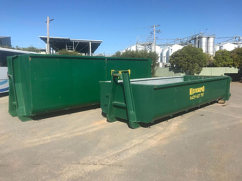 hook bin hire in the riverina.JPG