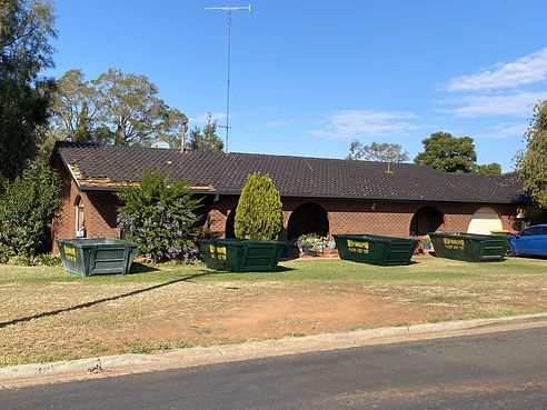 skip bins for builders in the riverina.jpg