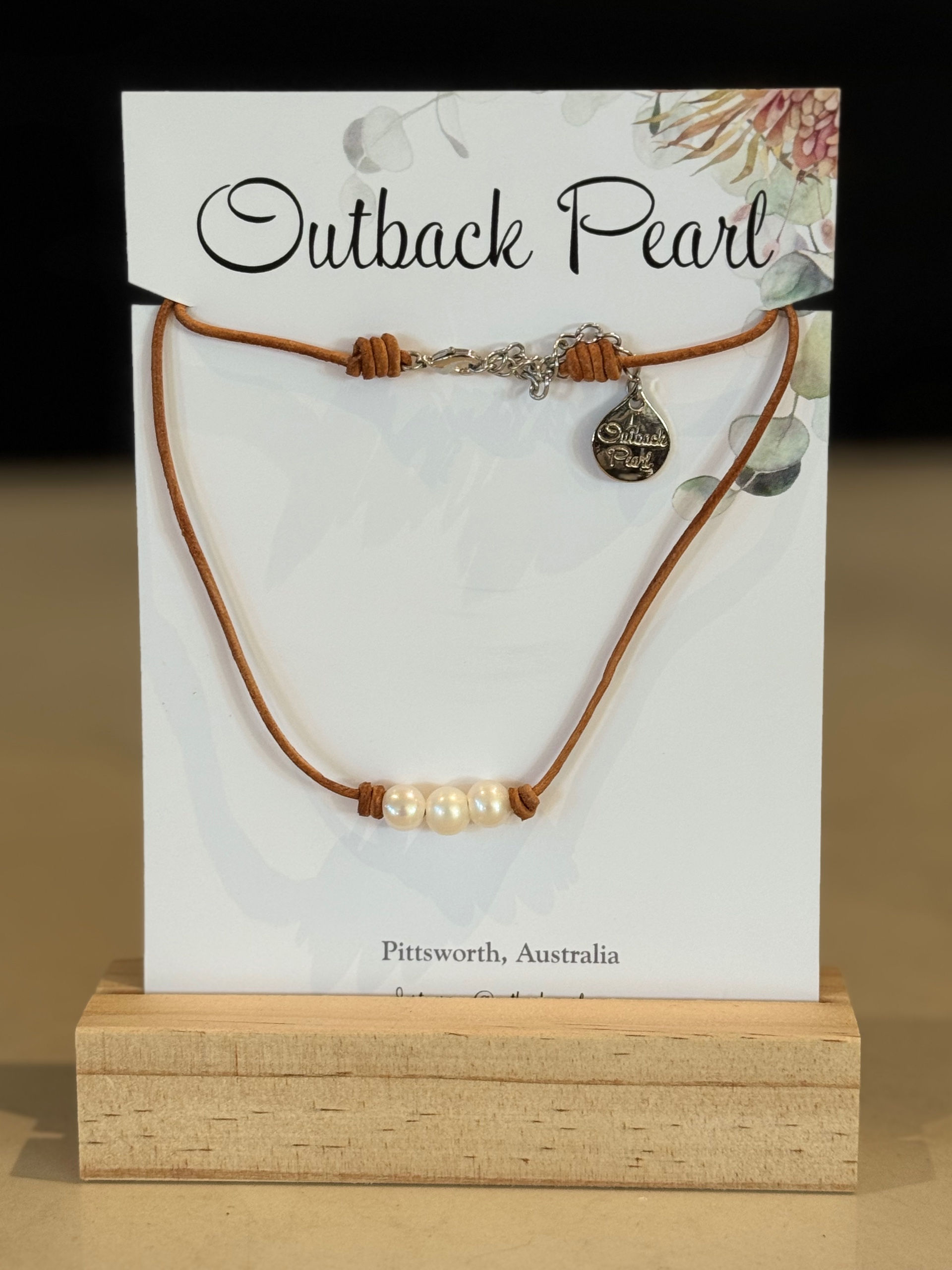 Three Pearl Leather Necklace