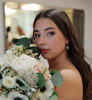 A bride with beautiful makeup