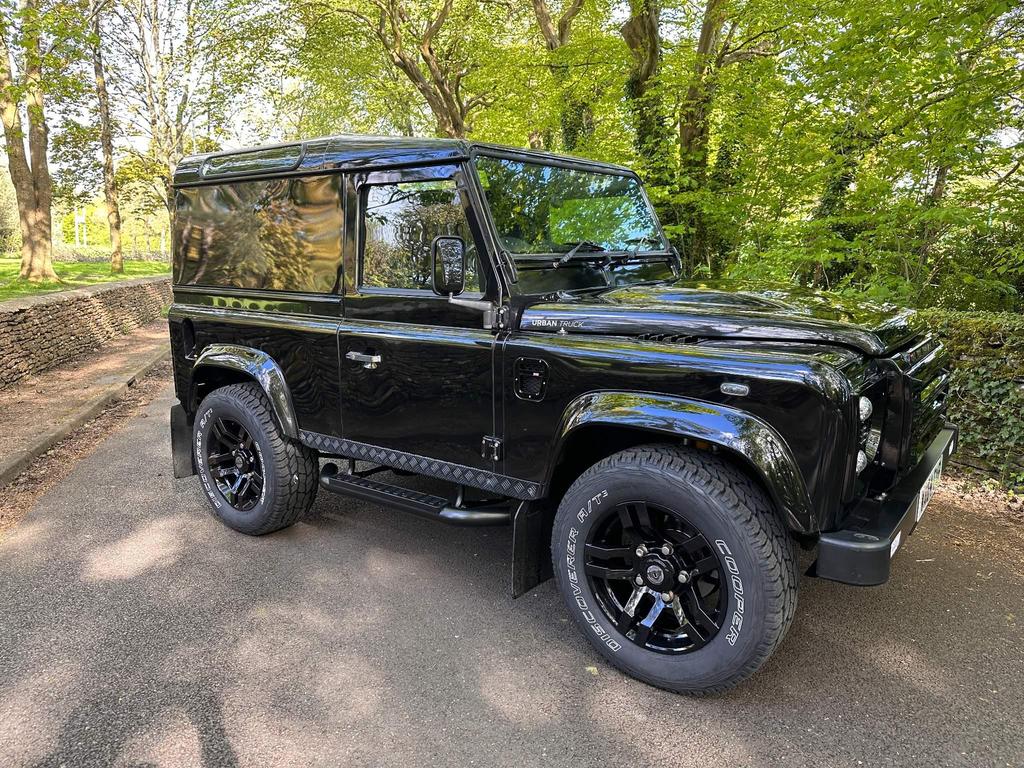 2014 Land Rover Defender 90