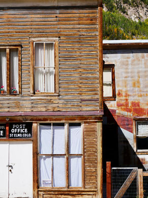 Strolling St. Elmo Ghost Town