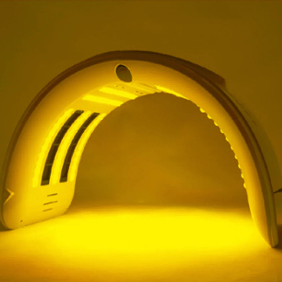 Light Mask Pro acasă setată pe lumină galbenă