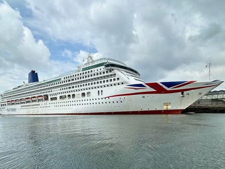 P&O Aurora Cruise Ship