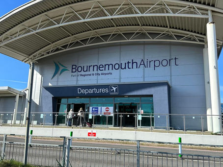 Bournemouth Airport to Lyndhurst Private Hire Taxi Transfers