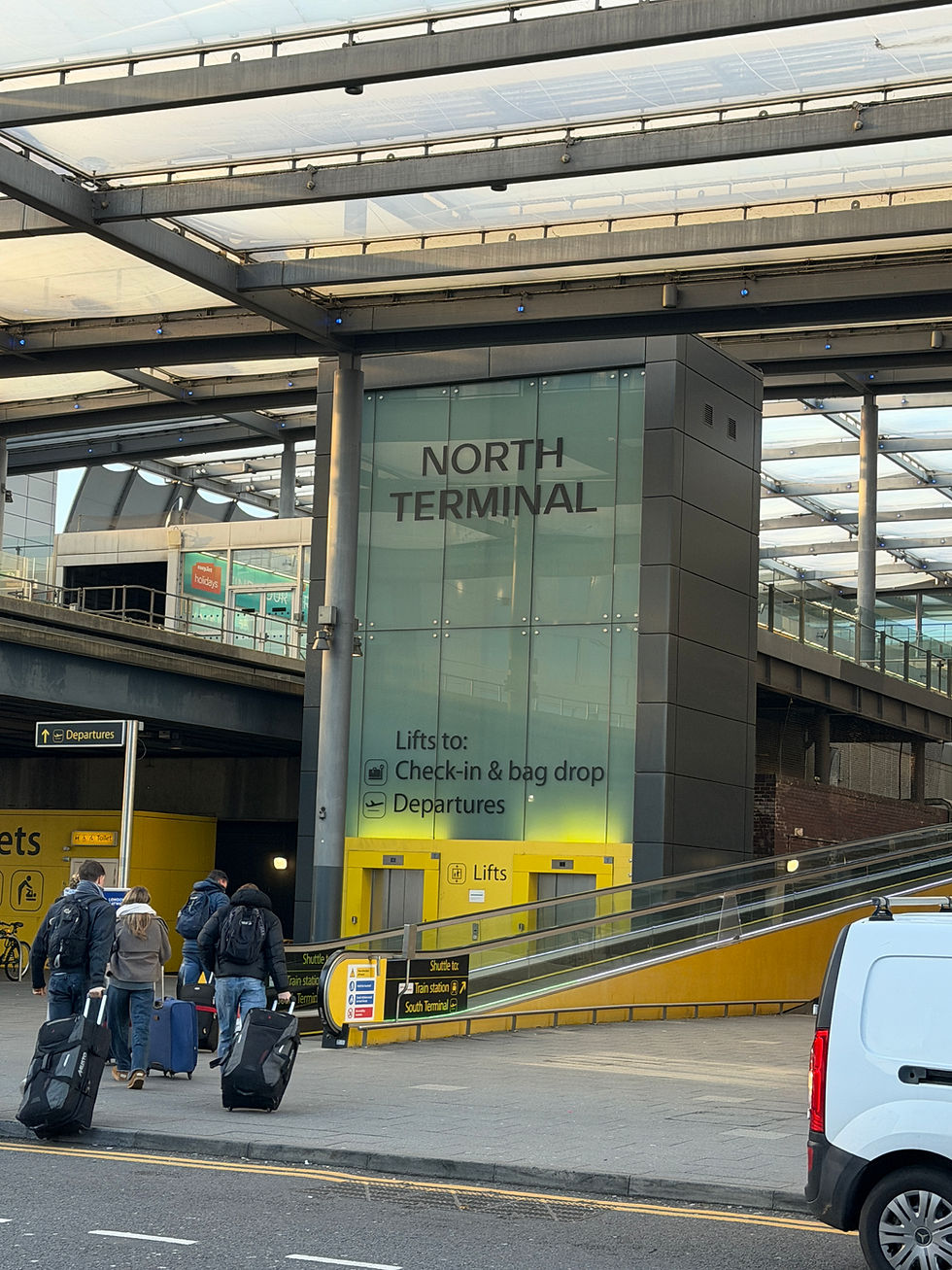 Ringwood to Gatwick Airport Private Hire Taxi Transfers