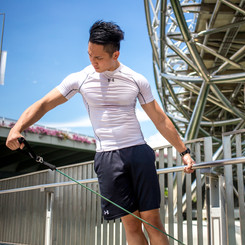 mel r band lateral raise.jpg