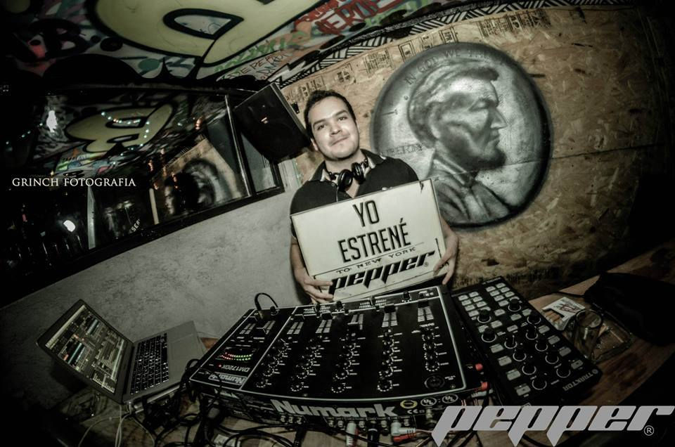 DJ