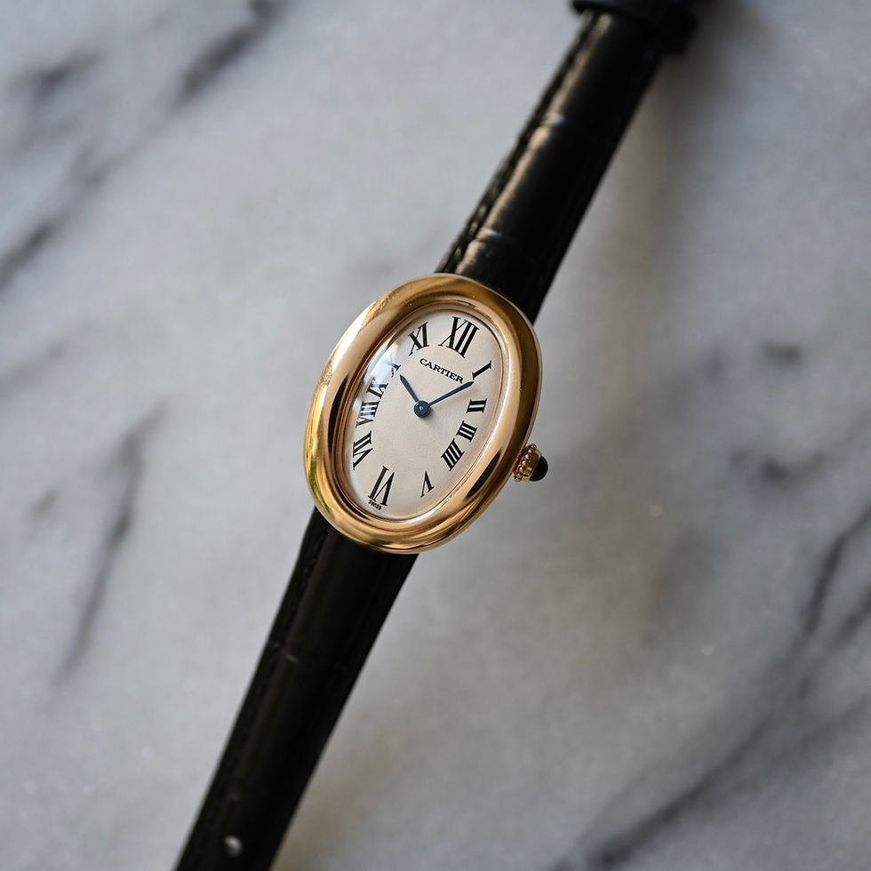 Thumbnail: Cartier Baignoire Small Yellow Gold