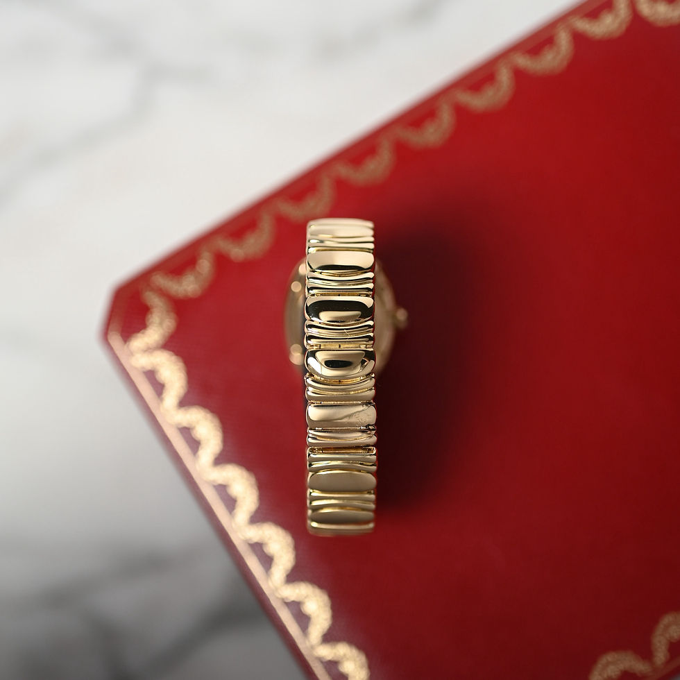 Thumbnail: Cartier Baignoire Small Yellow Gold Diamonds