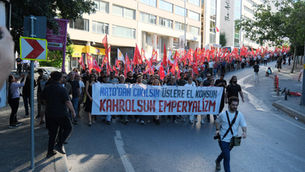 Turkish Communists defy NATO Summit protest ban