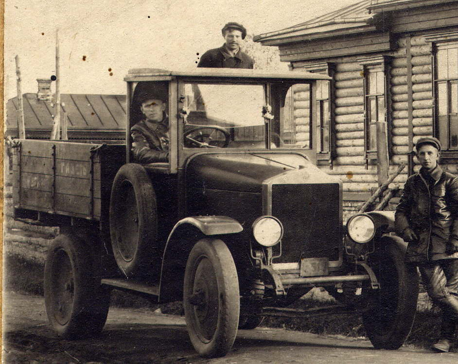 The Soviet AMO-F-15 lorry