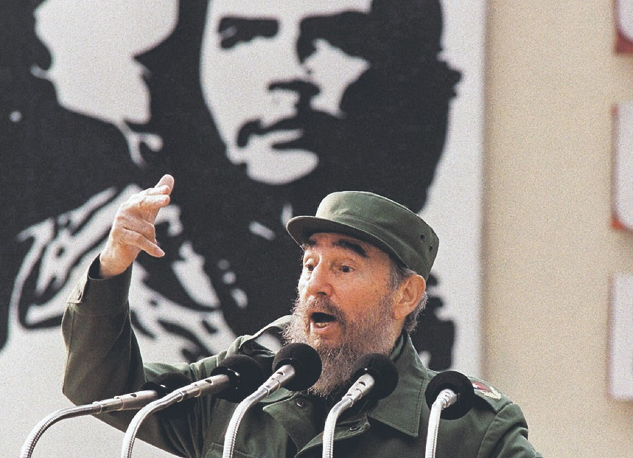 For Cuba, with Fidel, until victory, always!