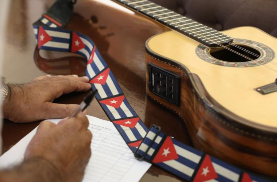 National Union of Writers and Artists of Cuba endorses “My Signature for the Homeland” movement