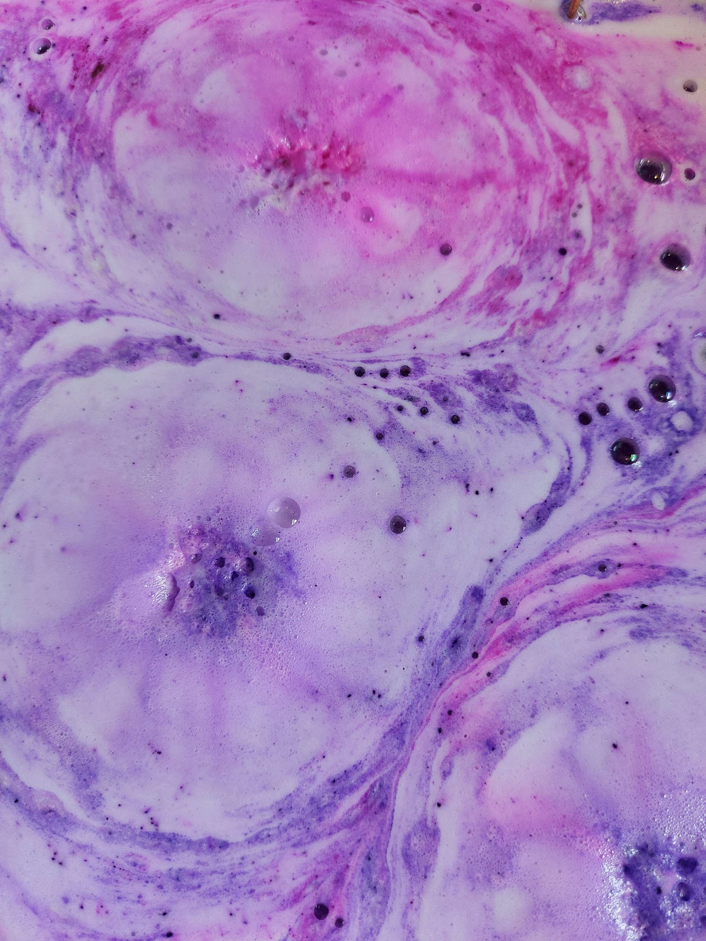 Paradoxical Scatter Bombs®️ mini bath bomb cubes 