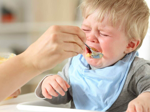 “Nạn đói vi chất” – Vì sao bé ăn đủ mà vẫn thiếu Kẽm?