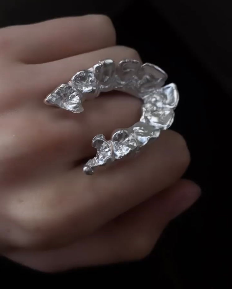 Thumbnail: teeth tooth chunky silver ring
