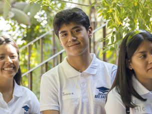 Jovenes Adelante 2025: A New Era - 300 Graduates, 300 Attendees at Congress, 453 New Applicants