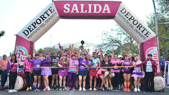 Carrera atlética 5K “Mujeres en Movimiento” reúne a más de mil 300 participantes