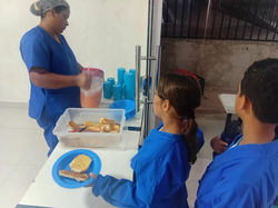 A oferta de refeições também está de volta!