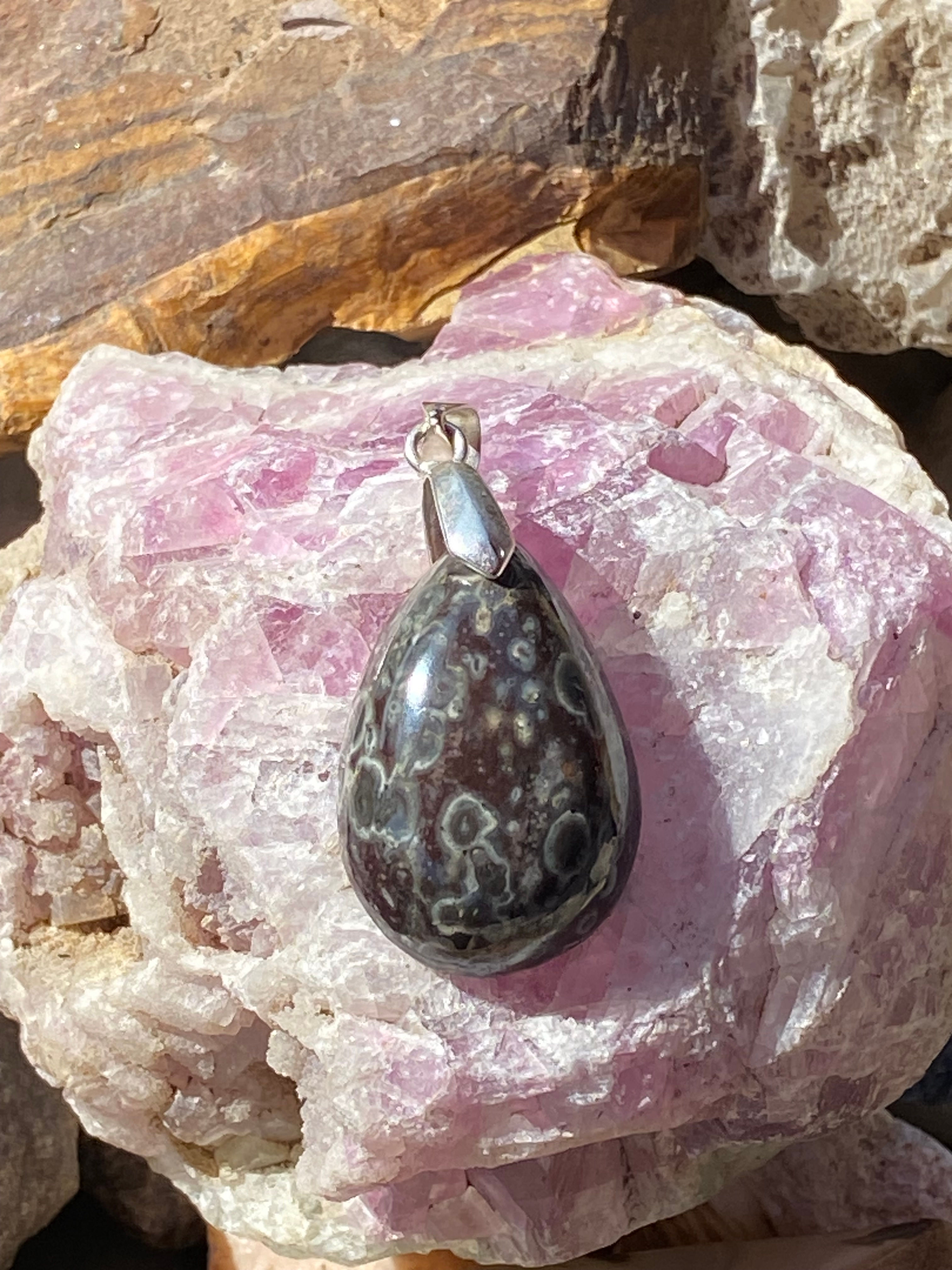 Oolite Pendant