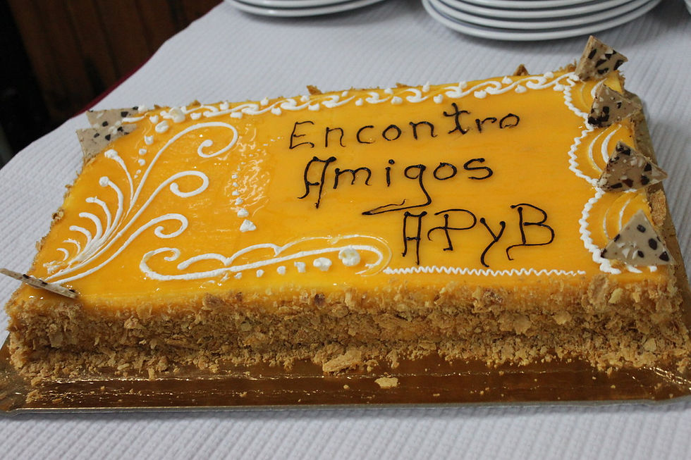 Bolo+Amigos+APYB.JPG