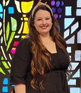 Samantha Logsdon_1_edited_edited.jpg