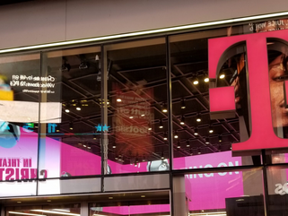 T-Mobile revels in 589,000 postpaid phone adds in Q1 2022