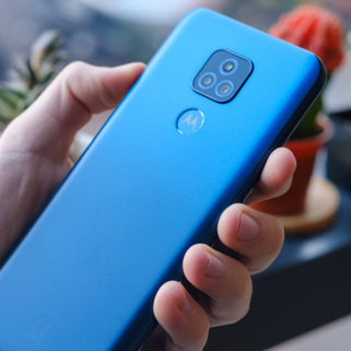 The New Moto G Play Offers 90 Hz Display for $170