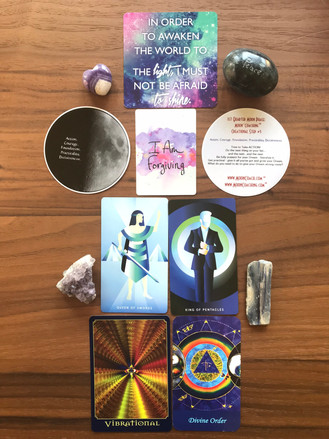 MoonCoaching™ Astro.Tarot.Ology™ Message for 8/9 to 8/11/19: