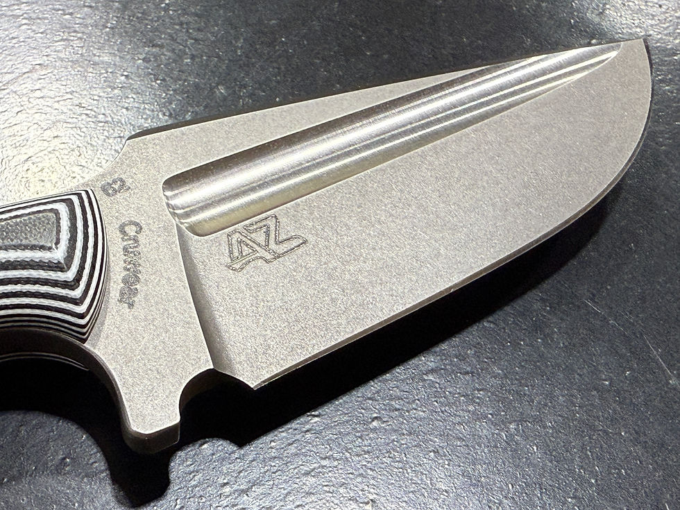 Thumbnail: CPM CRU-WEAR Defender with Polished Fuller (Smooth Handle)