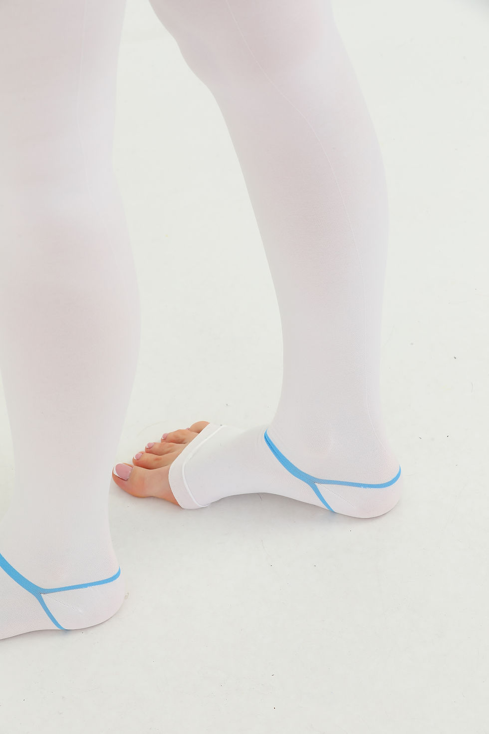 الصورة المصغرة: CP 685  Europack Medical Socks - thigh high open toe