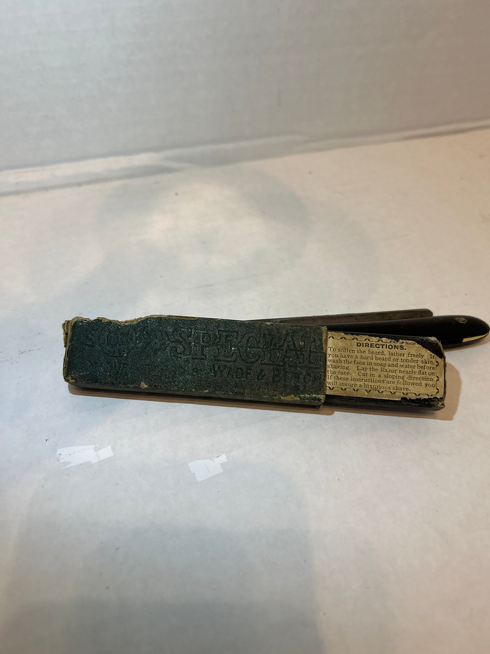 Thumbnail: Vintage JR Torrey straight edge razor with original case