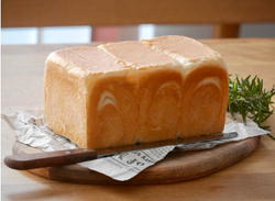 生クリーム食パン