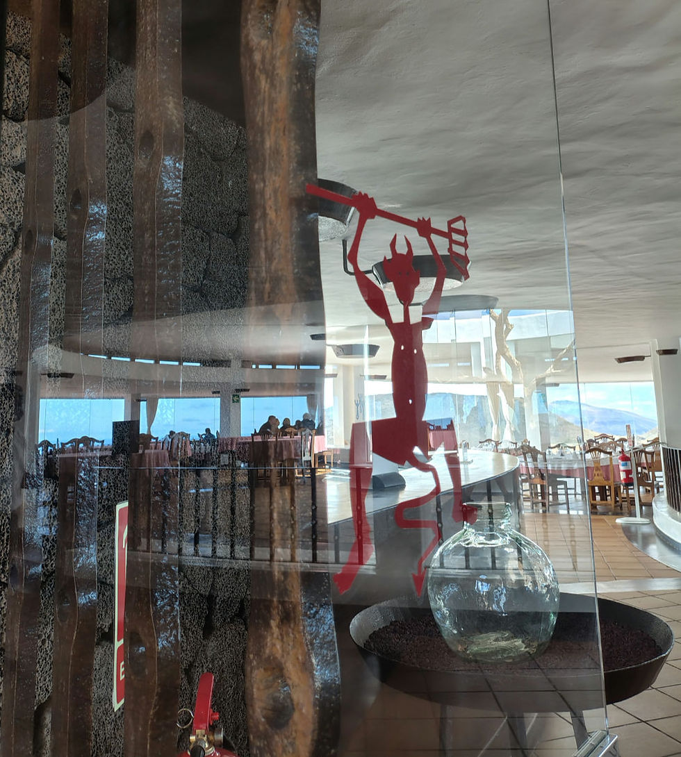 La primera vez que vi El Diablo por la ventana a comienzos de abril.