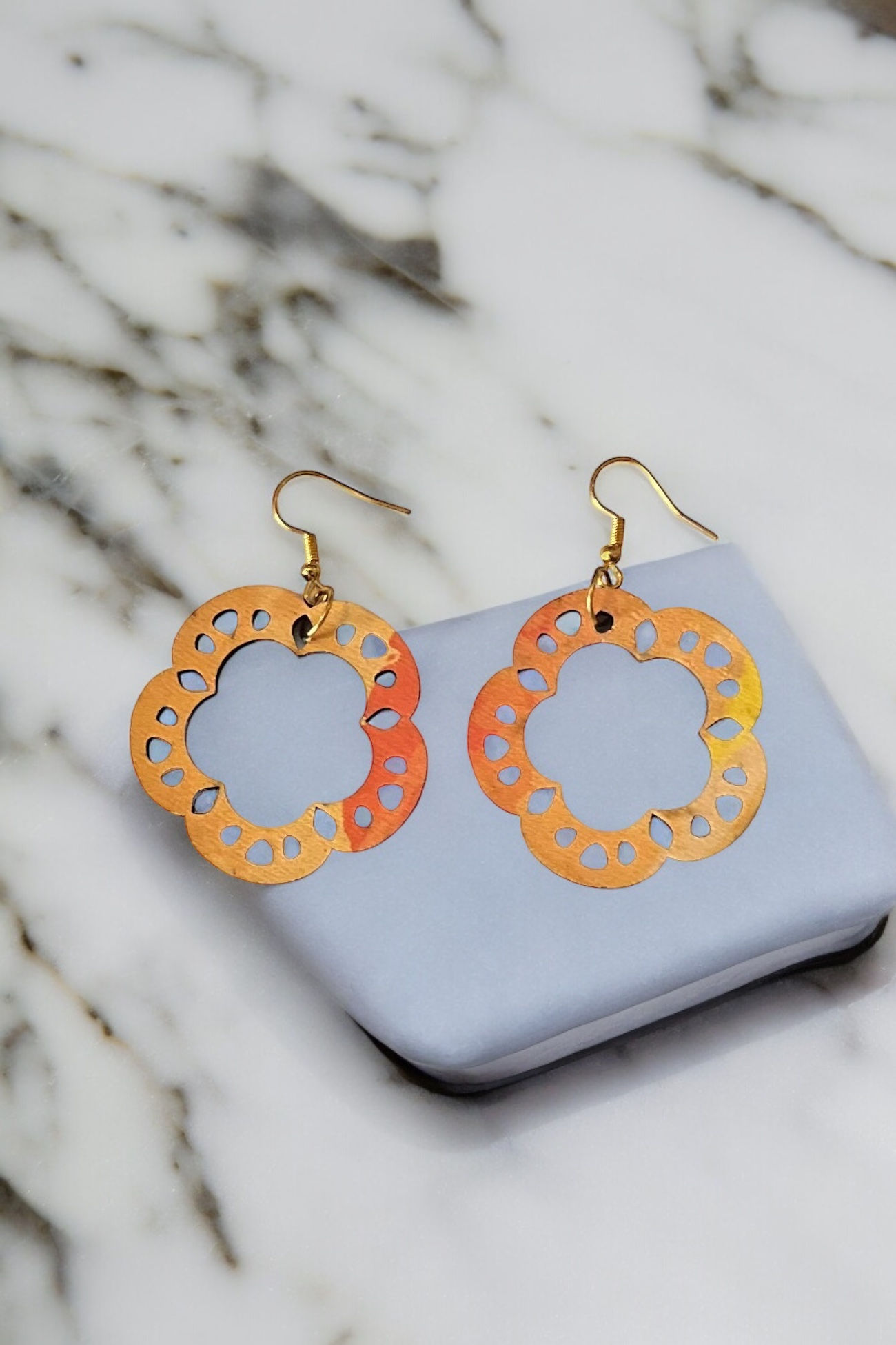 Light Small Stylish Circle Earrings