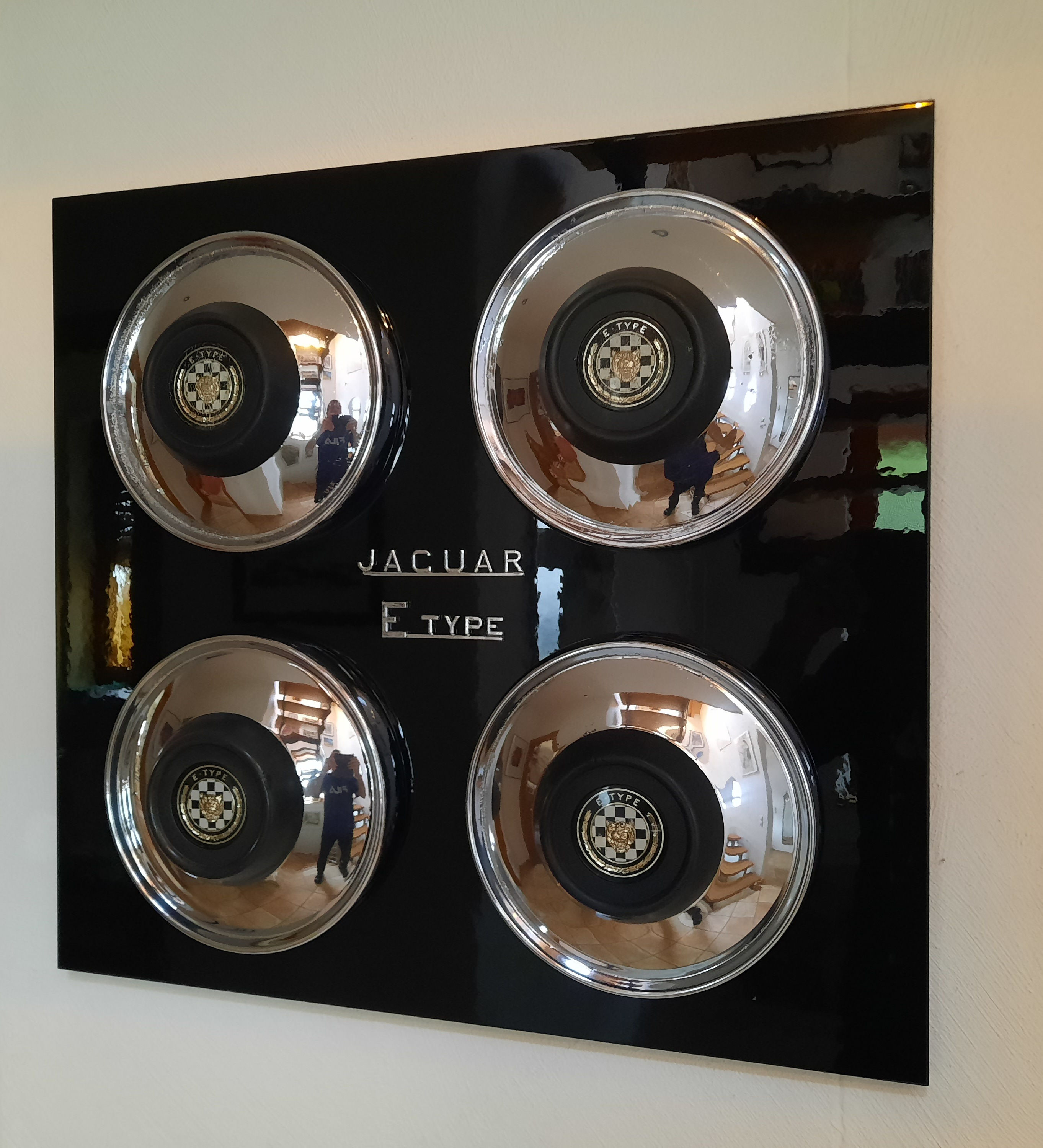 Jaguar E-Type  Radkappen-Bild-Schwarz