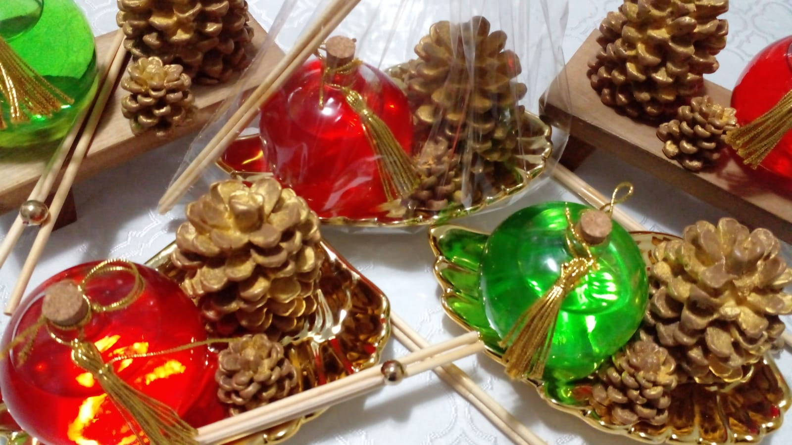 AROMATIZADOR  E SABONETES PINHAS, ROSAS OU SUCULENTAS