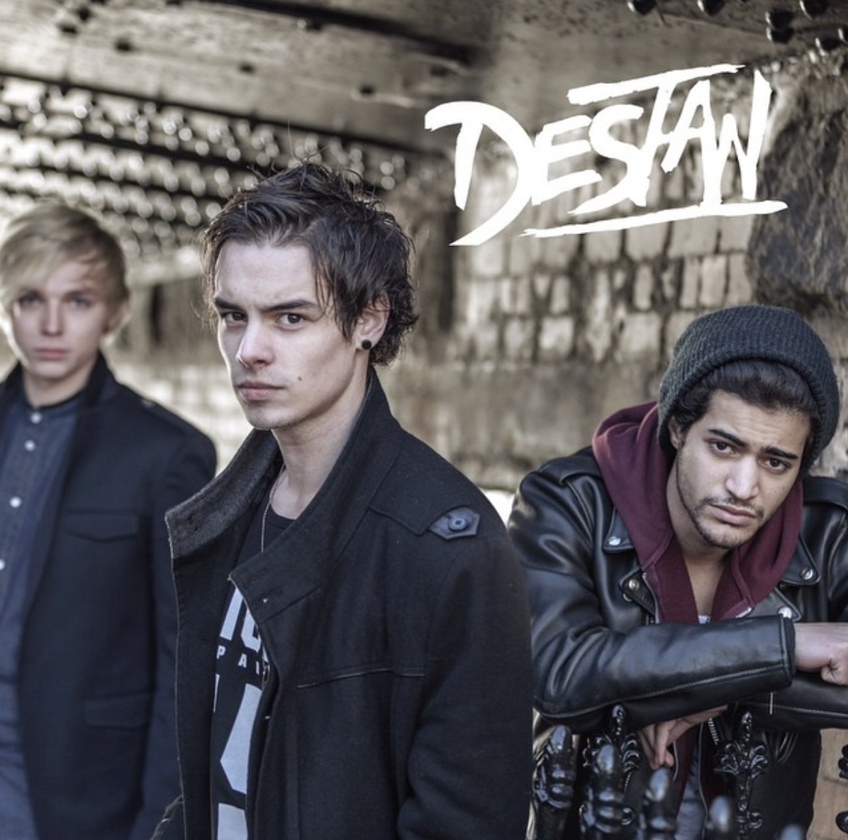 Dean Woodson | DESTAN