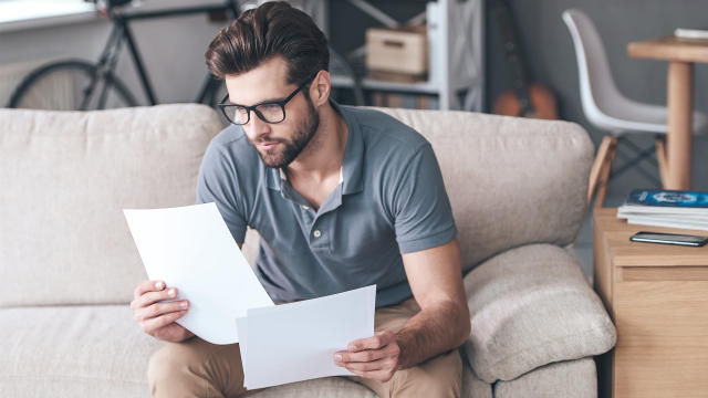 How Can a Pay Stub Generator Help You Track Employee Benefits and Deductions?