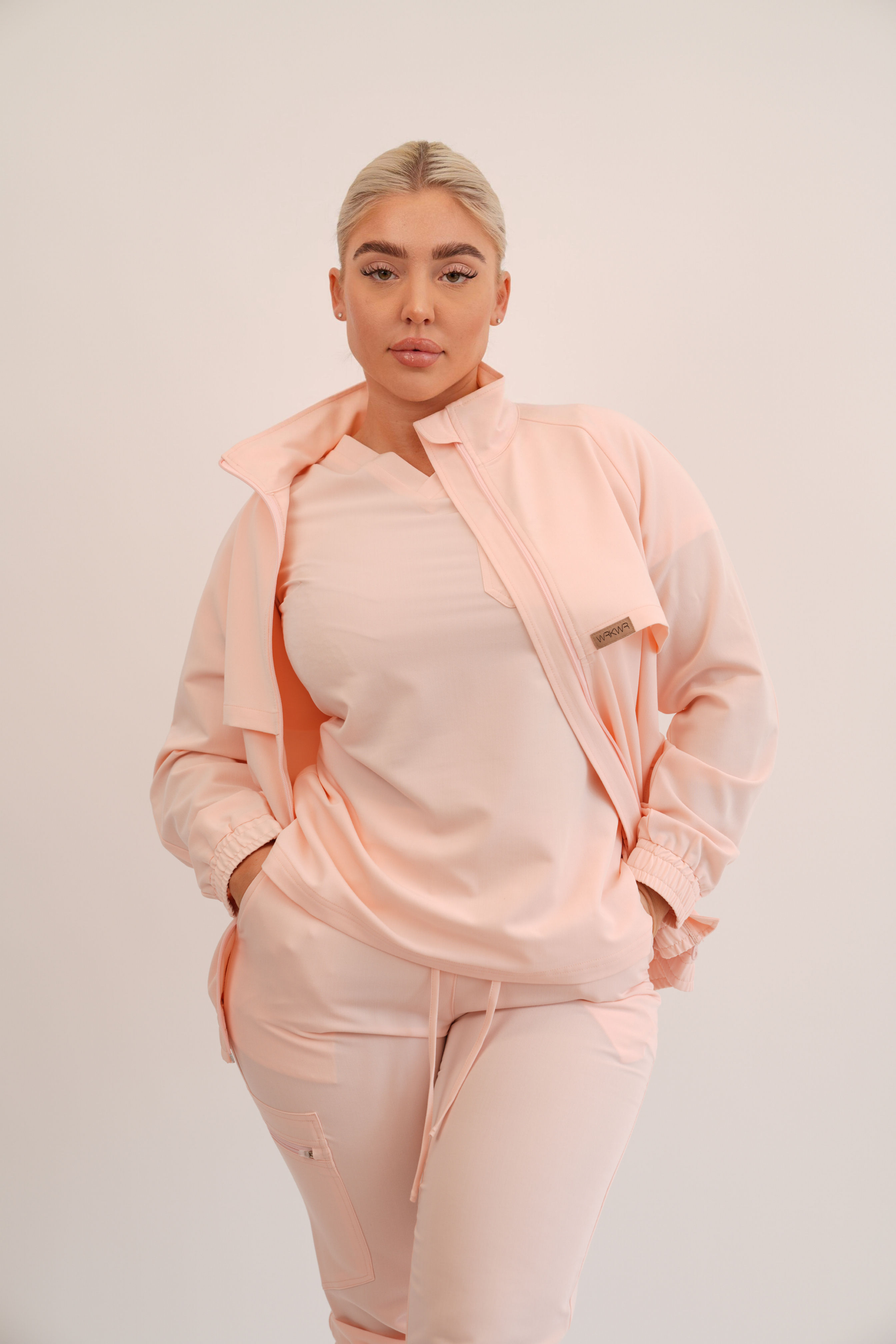 3 Piece Scrubs Set in Rose Opal