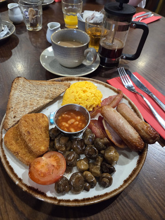 Tournament Tavern at Castle Hotel 