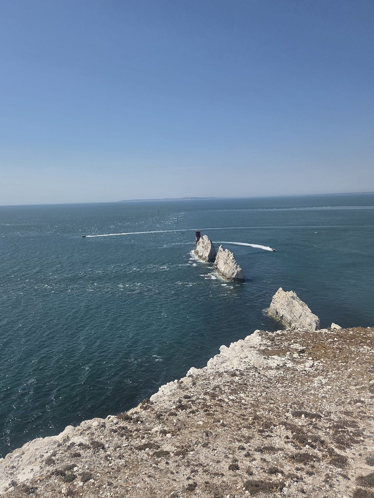 The Needles and the Old Battery
